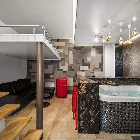 וילנה Secret Lounge - Cozy Studio With Sauna And Jacuzzi מראה חיצוני תמונה