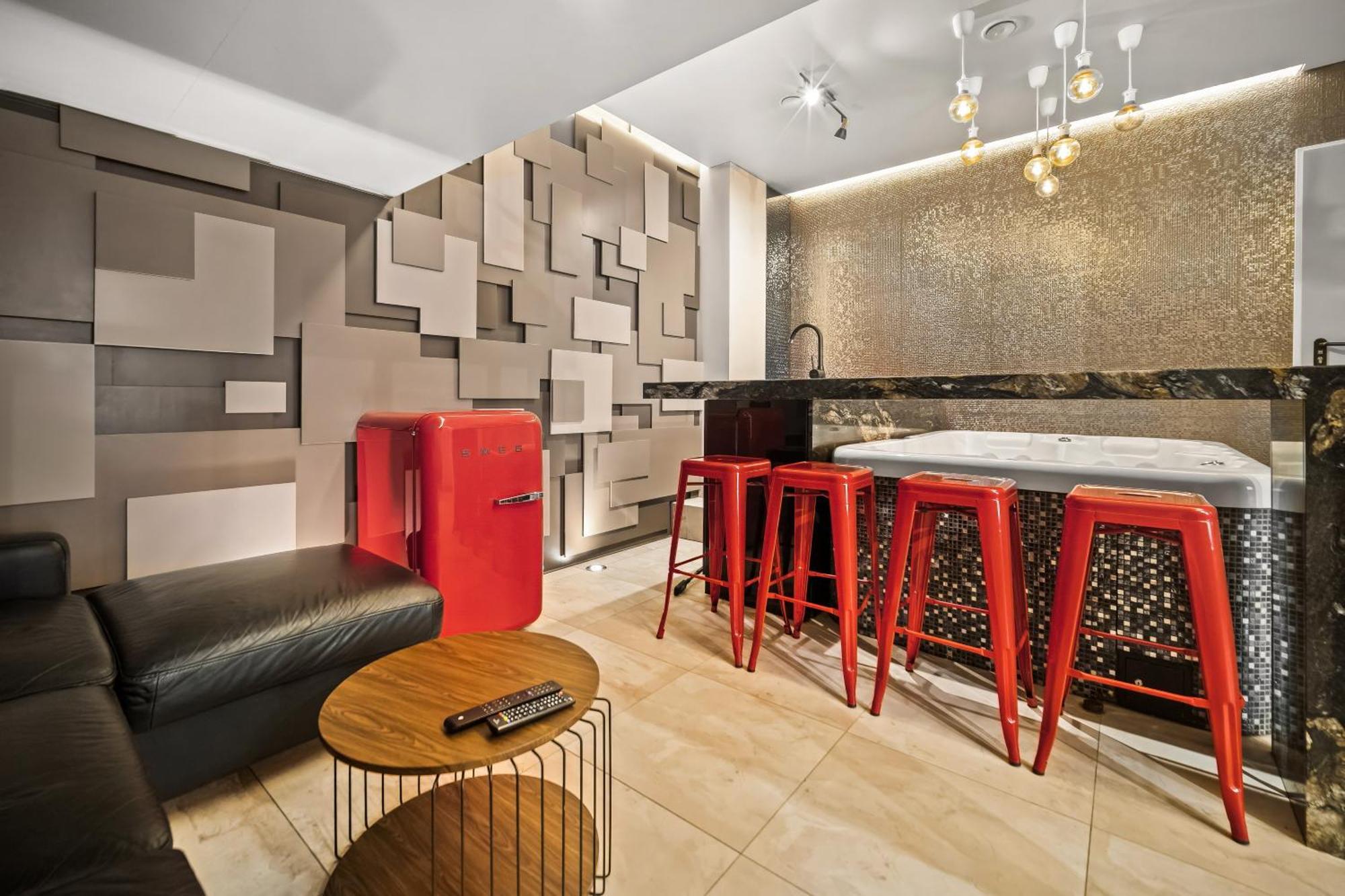 וילנה Secret Lounge - Cozy Studio With Sauna And Jacuzzi מראה חיצוני תמונה